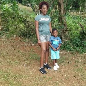 Meet your Posher, Shaneisha